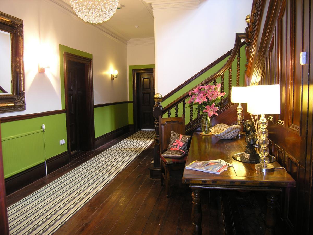 אילפרקומב Westwell Hall מראה חיצוני תמונה